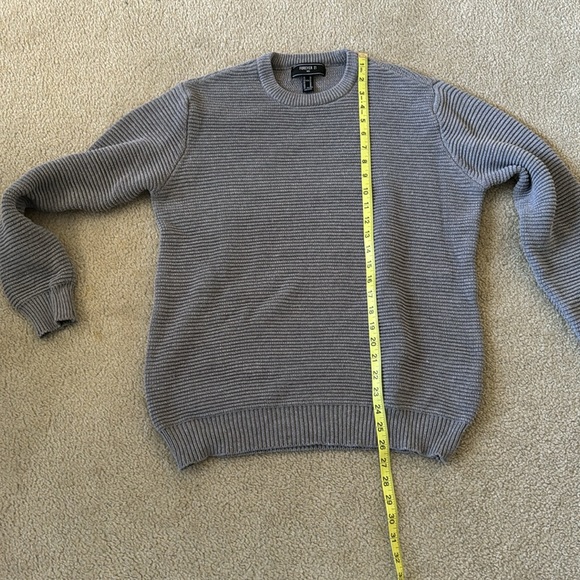 Forever 21 Crewneck Sweater - Picture 3 of 5